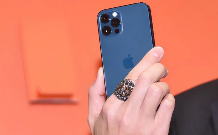 北辰苹果手机维修分享iPhone12系列重启方法教程 